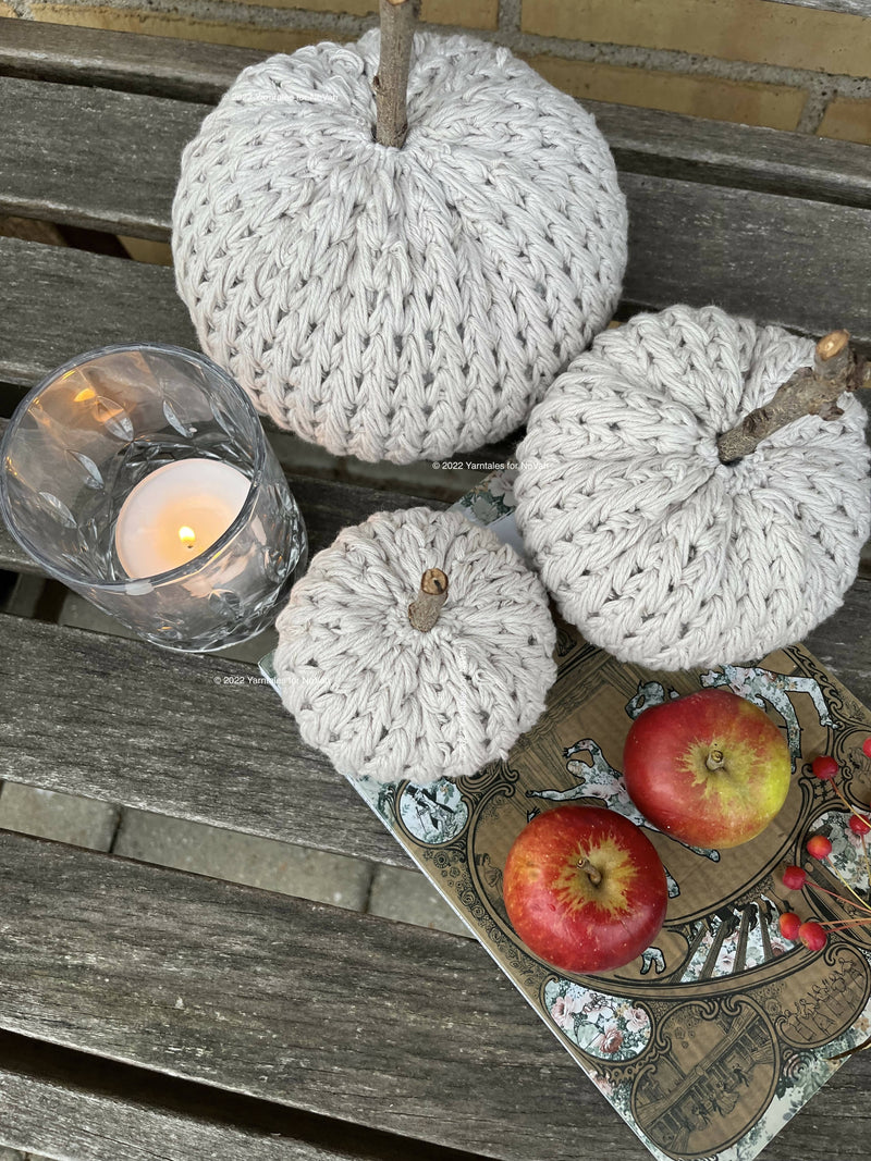 Feather Pumpkins