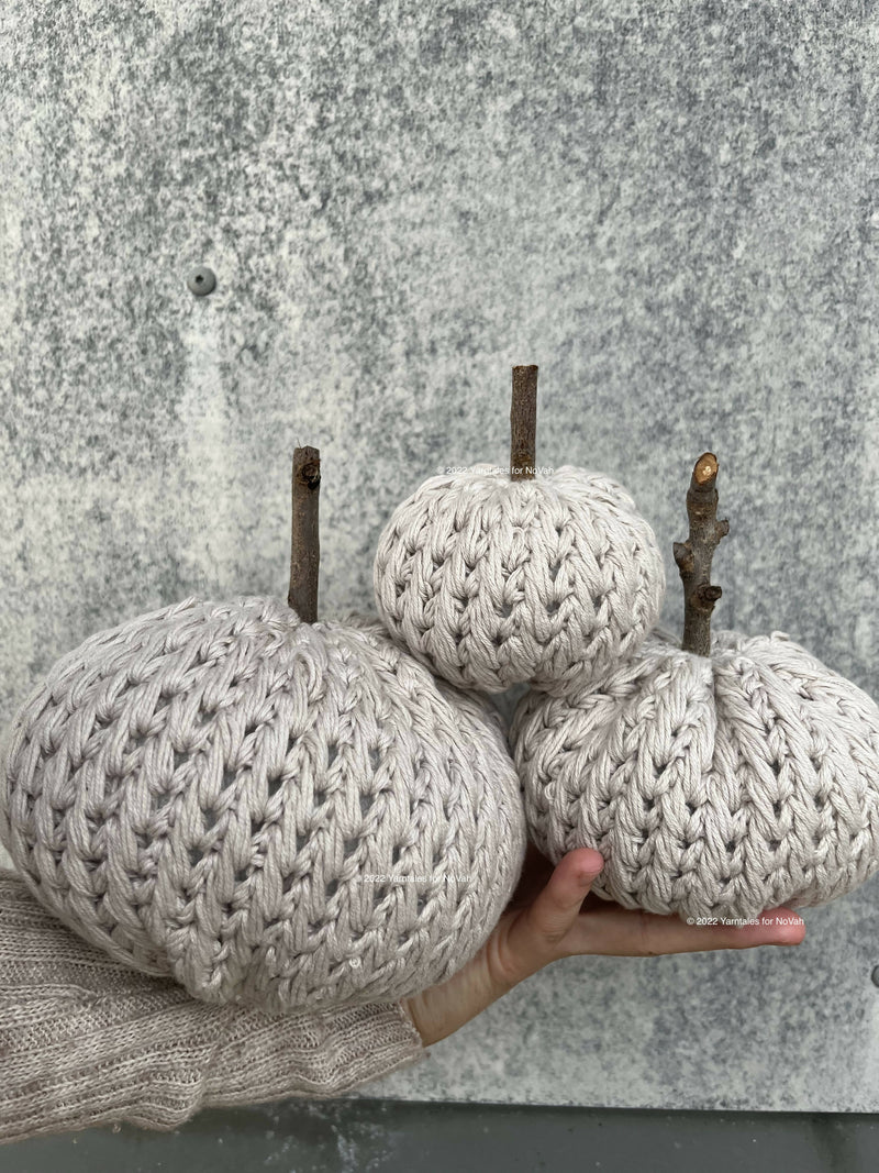 Feather Pumpkins