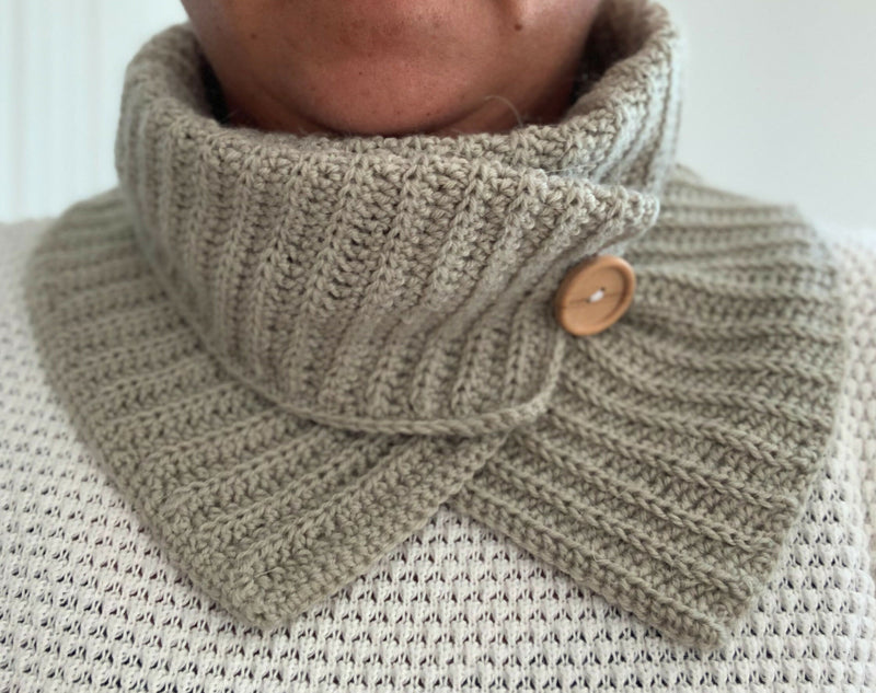 Manic Monday Neck warmer