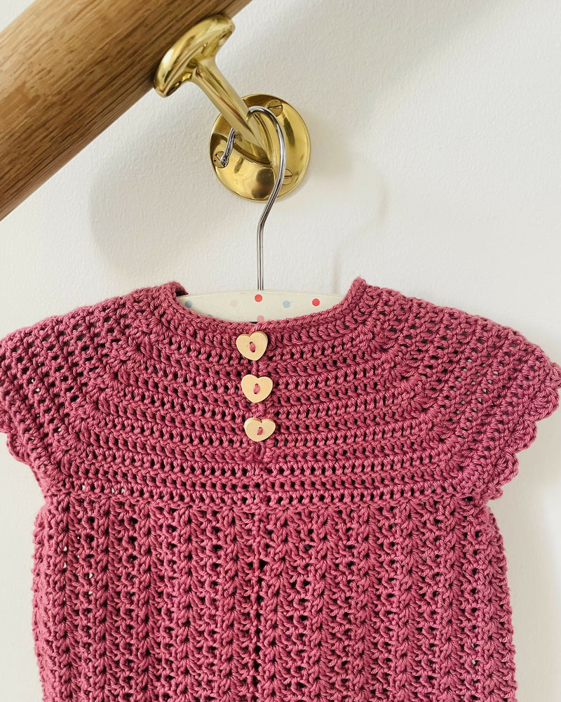 FRUENS BABYKJOLE NO.1