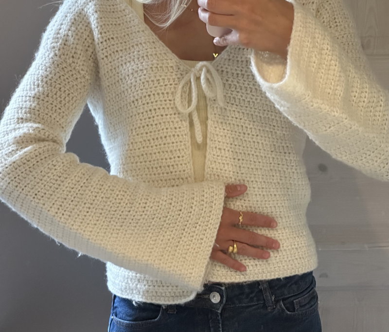 Cardigan med sløjfe