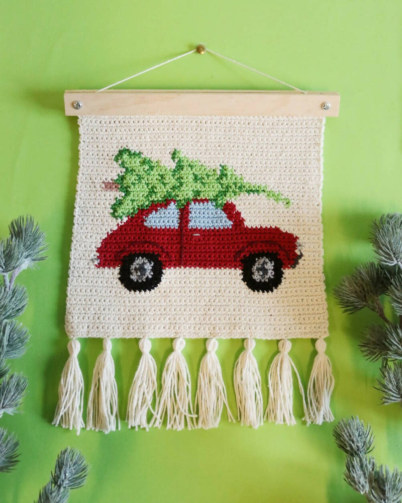Vægophæng: Bil med juletræ